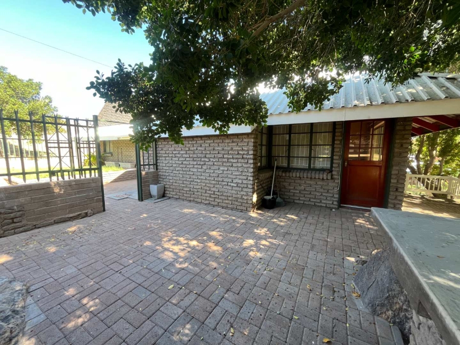 2 Bedroom Property for Sale in Keimoes Northern Cape